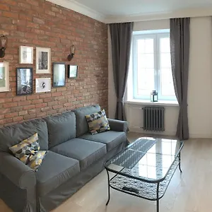 https://apartamenty-dlugi-targ.gdanskhotel.org